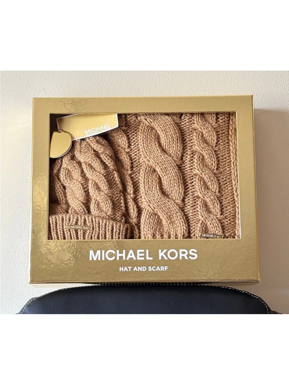 Michael Kors Women's Cable Knit Cuff Beanie Hat & Scarf - Camel
Brown (Gift Box)